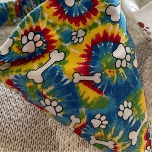 3 small dog bandannas with elastic